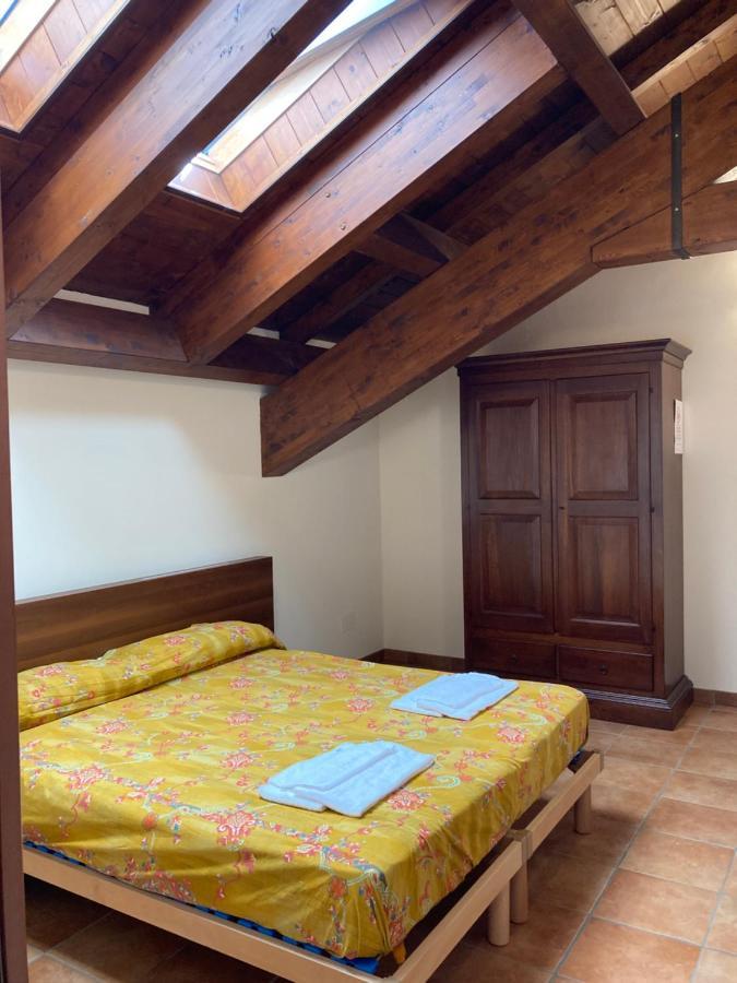 Agriturismo Altana Del Motto Rosso Gattico Eksteriør billede