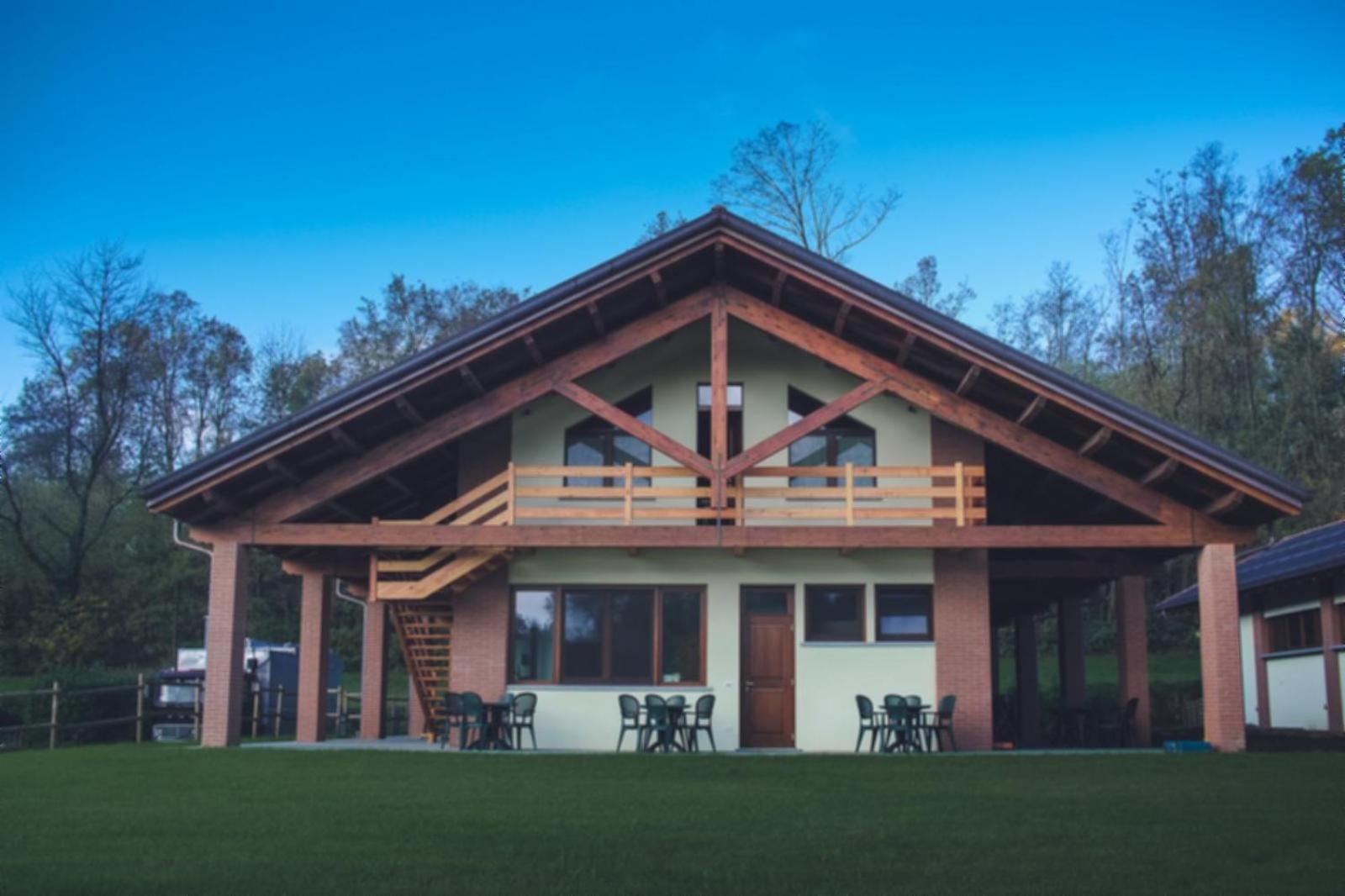 Agriturismo Altana Del Motto Rosso Gattico Eksteriør billede